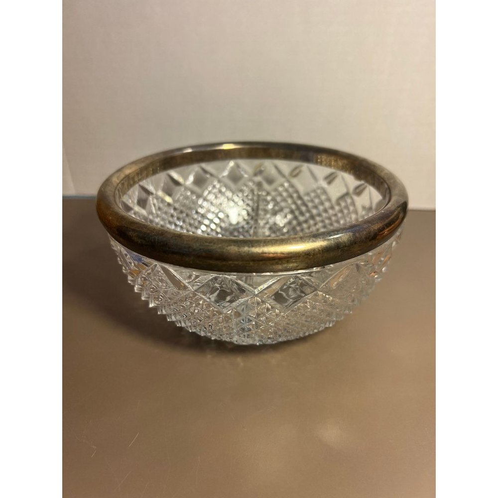 Vintage F.B. Rogers Silver Co. 24% Lead Crystal Divided Bowl Silver Plated Rim